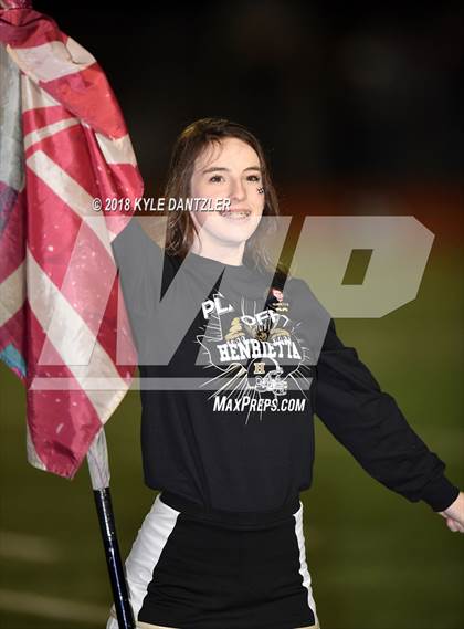 Thumbnail 3 in Jacksboro vs. Henrietta (UIL 3A Division 2 Region 2 Bi-District) photogallery.