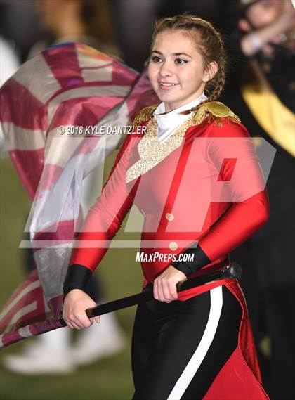 Thumbnail 2 in Jacksboro vs. Henrietta (UIL 3A Division 2 Region 2 Bi-District) photogallery.