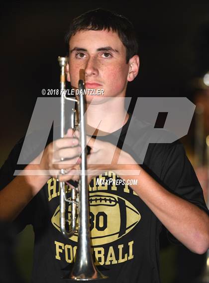 Thumbnail 2 in Jacksboro vs. Henrietta (UIL 3A Division 2 Region 2 Bi-District) photogallery.