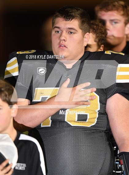 Thumbnail 2 in Jacksboro vs. Henrietta (UIL 3A Division 2 Region 2 Bi-District) photogallery.