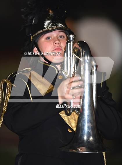 Thumbnail 1 in Jacksboro vs. Henrietta (UIL 3A Division 2 Region 2 Bi-District) photogallery.