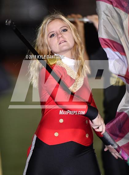 Thumbnail 1 in Jacksboro vs. Henrietta (UIL 3A Division 2 Region 2 Bi-District) photogallery.