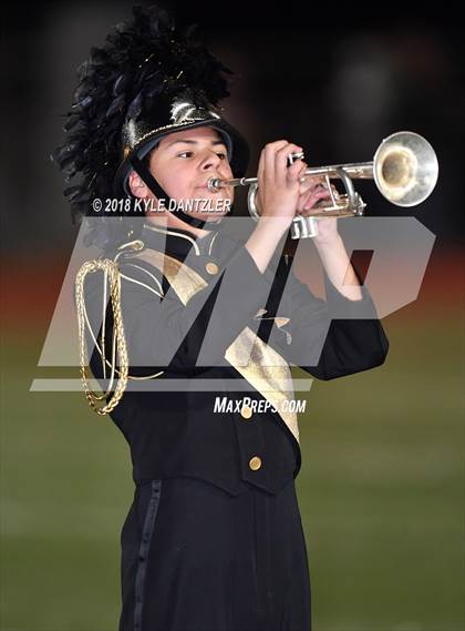 Thumbnail 1 in Jacksboro vs. Henrietta (UIL 3A Division 2 Region 2 Bi-District) photogallery.