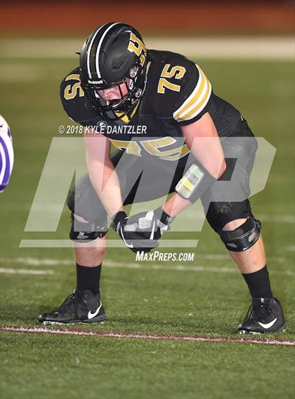 Thumbnail 3 in Jacksboro vs. Henrietta (UIL 3A Division 2 Region 2 Bi-District) photogallery.