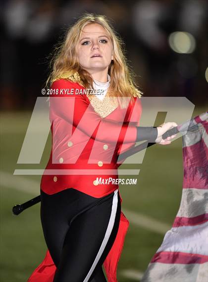 Thumbnail 2 in Jacksboro vs. Henrietta (UIL 3A Division 2 Region 2 Bi-District) photogallery.