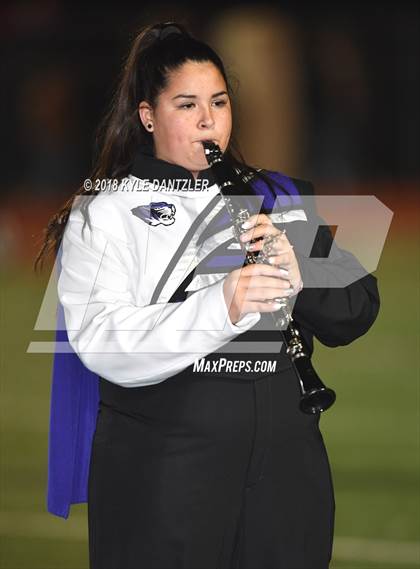 Thumbnail 1 in Jacksboro vs. Henrietta (UIL 3A Division 2 Region 2 Bi-District) photogallery.