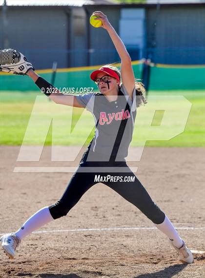Thumbnail 1 in Alta Loma @ Ayala photogallery.