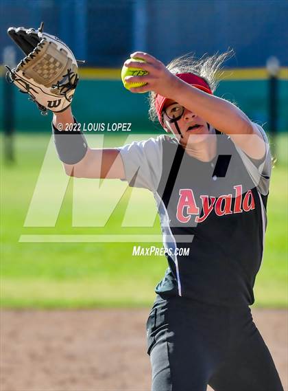 Thumbnail 2 in Alta Loma @ Ayala photogallery.