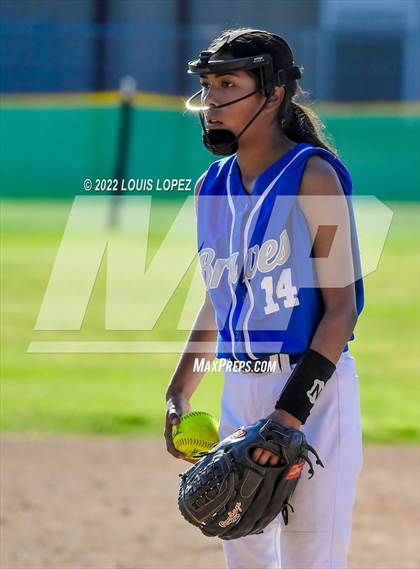 Thumbnail 1 in Alta Loma @ Ayala photogallery.