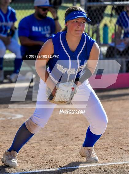 Thumbnail 1 in Alta Loma @ Ayala photogallery.