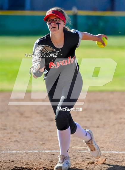Thumbnail 1 in Alta Loma @ Ayala photogallery.
