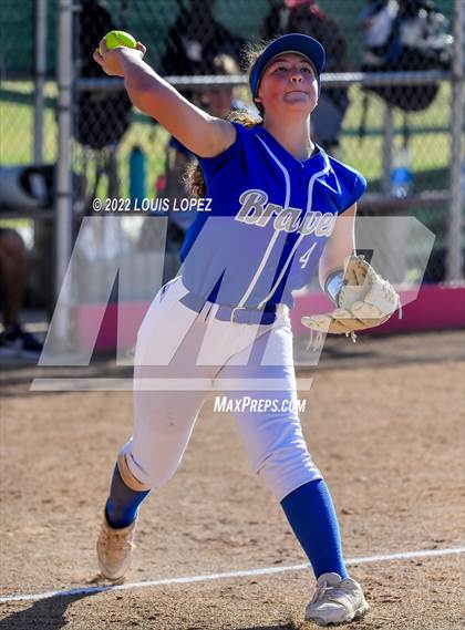 Thumbnail 3 in Alta Loma @ Ayala photogallery.