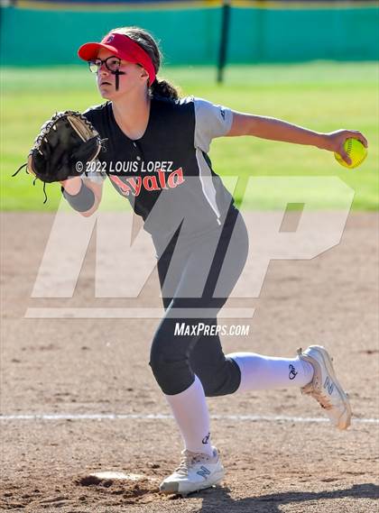 Thumbnail 2 in Alta Loma @ Ayala photogallery.