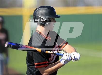 Thumbnail 3 in Grand Saline vs Van photogallery.