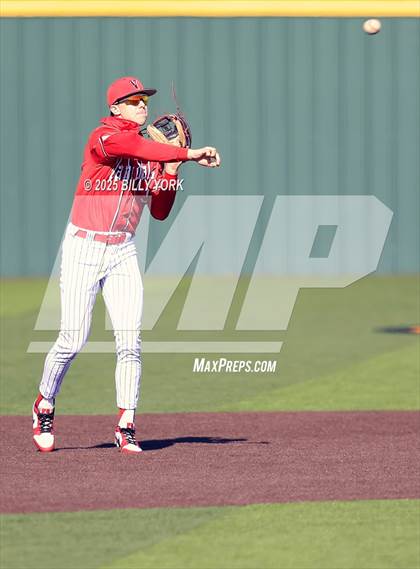 Thumbnail 3 in Grand Saline vs Van photogallery.
