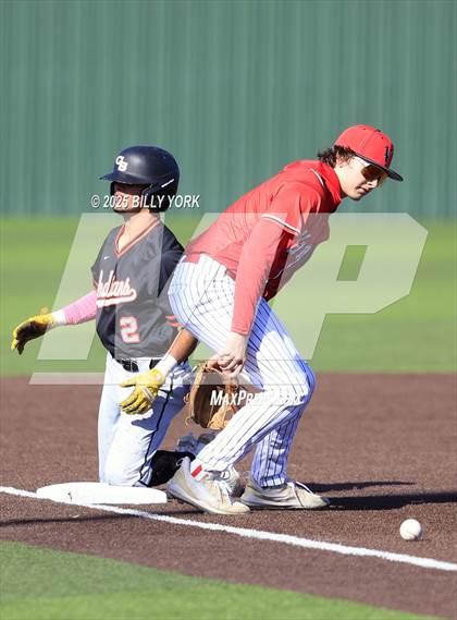 Thumbnail 2 in Grand Saline vs Van photogallery.