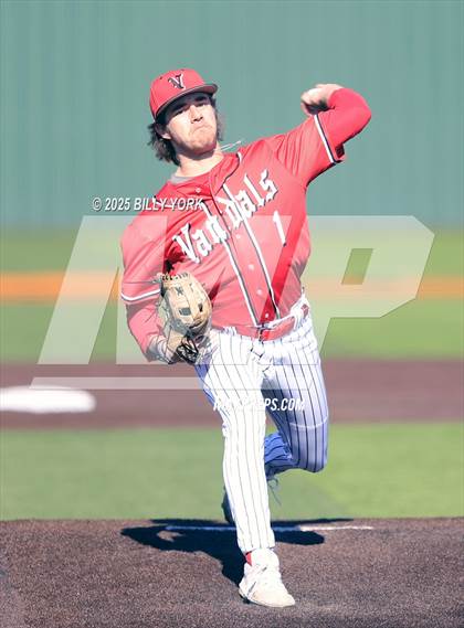 Thumbnail 3 in Grand Saline vs Van photogallery.