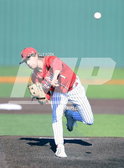 Thumbnail 3 in Grand Saline vs Van photogallery.
