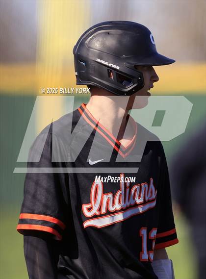 Thumbnail 3 in Grand Saline vs Van photogallery.