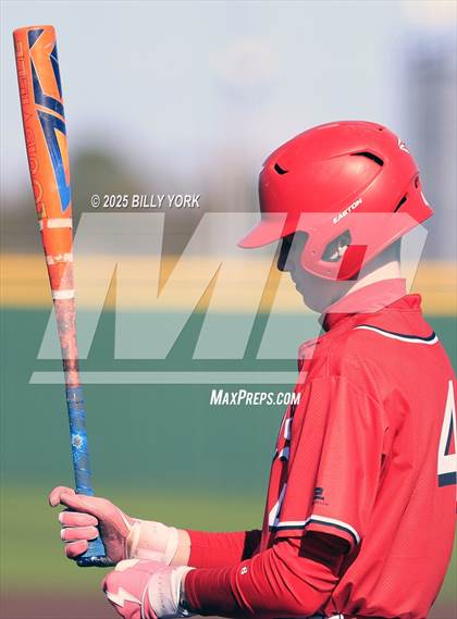Thumbnail 3 in Grand Saline vs Van photogallery.