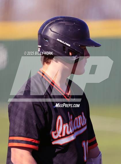 Thumbnail 3 in Grand Saline vs Van photogallery.