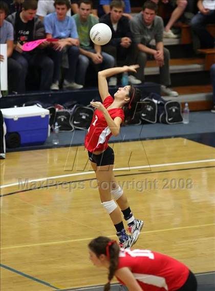 Thumbnail 1 in Corona del Mar vs. Redlands East Valley (CIF SS D2-AA Final) photogallery.
