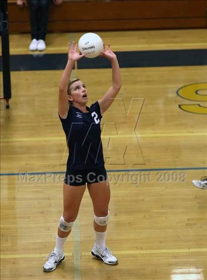 Thumbnail 2 in Corona del Mar vs. Redlands East Valley (CIF SS D2-AA Final) photogallery.
