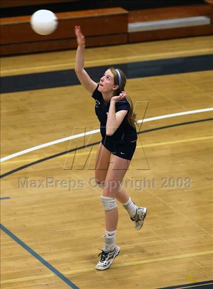 Thumbnail 3 in Corona del Mar vs. Redlands East Valley (CIF SS D2-AA Final) photogallery.
