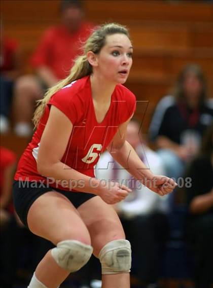Thumbnail 3 in Corona del Mar vs. Redlands East Valley (CIF SS D2-AA Final) photogallery.