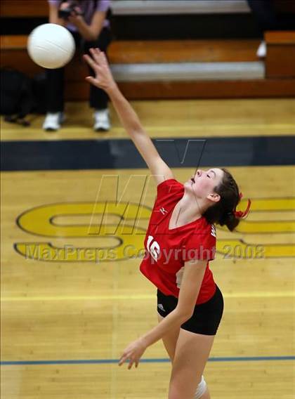 Thumbnail 2 in Corona del Mar vs. Redlands East Valley (CIF SS D2-AA Final) photogallery.