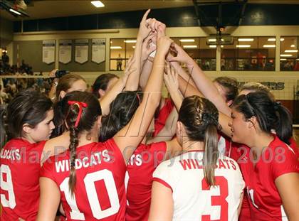 Thumbnail 3 in Corona del Mar vs. Redlands East Valley (CIF SS D2-AA Final) photogallery.