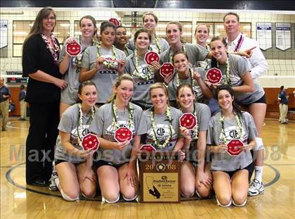 Thumbnail 3 in Corona del Mar vs. Redlands East Valley (CIF SS D2-AA Final) photogallery.