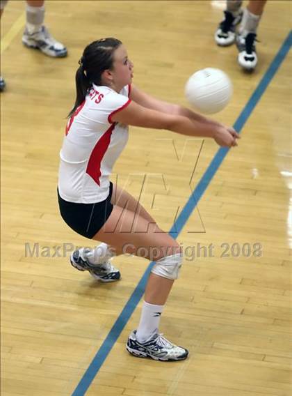 Thumbnail 2 in Corona del Mar vs. Redlands East Valley (CIF SS D2-AA Final) photogallery.