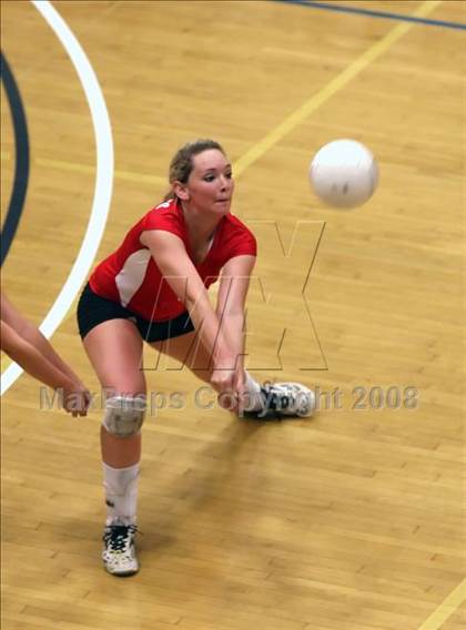 Thumbnail 2 in Corona del Mar vs. Redlands East Valley (CIF SS D2-AA Final) photogallery.