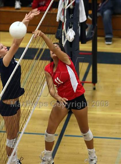 Thumbnail 1 in Corona del Mar vs. Redlands East Valley (CIF SS D2-AA Final) photogallery.