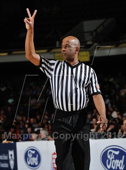 Thumbnail 3 in Mater Dei vs. Etiwanda (CIF-SS D1AA Final) photogallery.