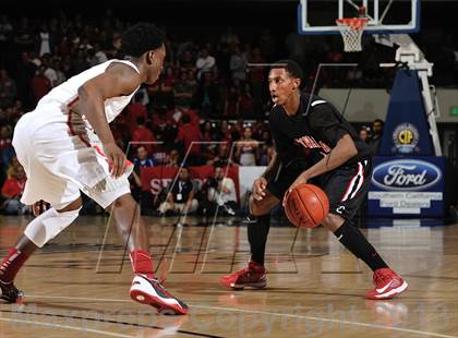 Thumbnail 2 in Mater Dei vs. Etiwanda (CIF-SS D1AA Final) photogallery.