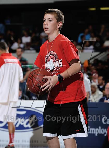 Thumbnail 1 in Mater Dei vs. Etiwanda (CIF-SS D1AA Final) photogallery.