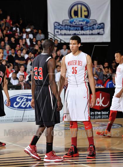 Thumbnail 2 in Mater Dei vs. Etiwanda (CIF-SS D1AA Final) photogallery.