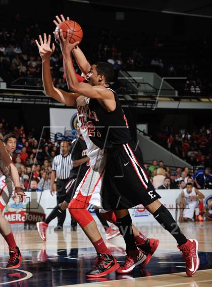 Thumbnail 3 in Mater Dei vs. Etiwanda (CIF-SS D1AA Final) photogallery.