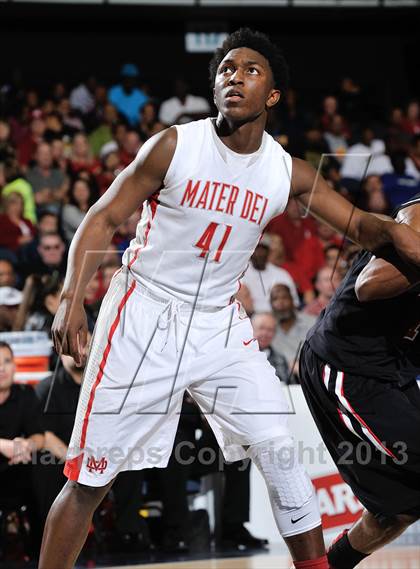 Thumbnail 2 in Mater Dei vs. Etiwanda (CIF-SS D1AA Final) photogallery.