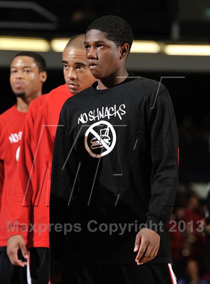 Thumbnail 1 in Mater Dei vs. Etiwanda (CIF-SS D1AA Final) photogallery.