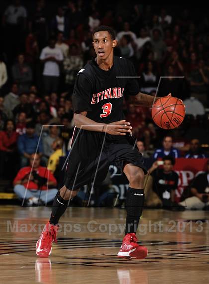 Thumbnail 1 in Mater Dei vs. Etiwanda (CIF-SS D1AA Final) photogallery.