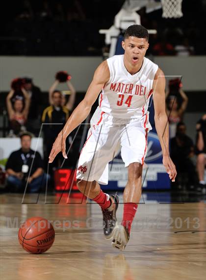 Thumbnail 1 in Mater Dei vs. Etiwanda (CIF-SS D1AA Final) photogallery.