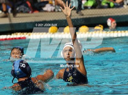 Thumbnail 2 in JV: Valley Christian vs Leland (Saint Francis JV Invitational) photogallery.