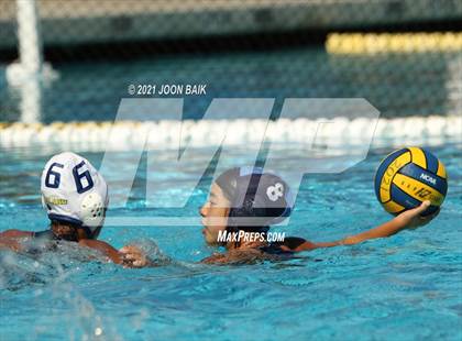 Thumbnail 3 in JV: Valley Christian vs Leland (Saint Francis JV Invitational) photogallery.