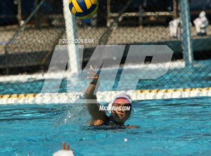 Thumbnail 1 in JV: Valley Christian vs Leland (Saint Francis JV Invitational) photogallery.