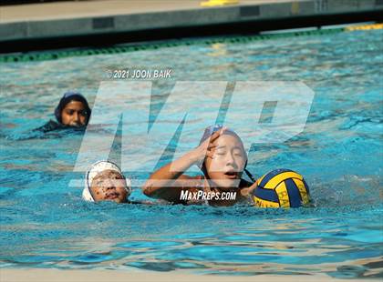 Thumbnail 3 in JV: Valley Christian vs Leland (Saint Francis JV Invitational) photogallery.