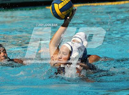 Thumbnail 1 in JV: Valley Christian vs Leland (Saint Francis JV Invitational) photogallery.
