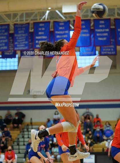 Thumbnail 1 in Grand Oaks @ Oak Ridge photogallery.